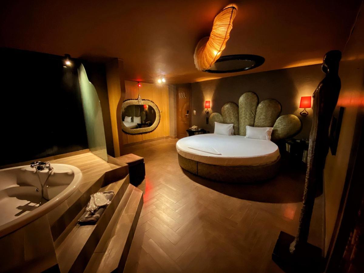 Ruby Rooms Kifisia - Adults Only Athena Bagian luar foto