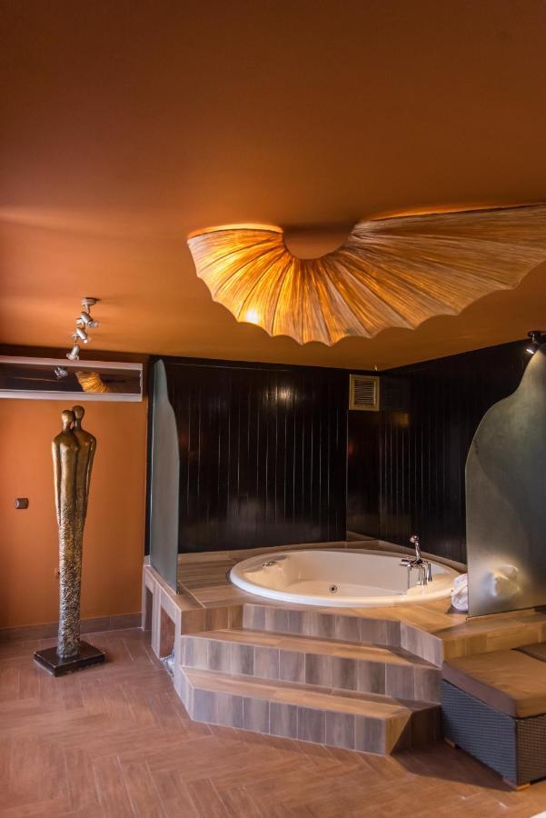 Ruby Rooms Kifisia - Adults Only Athena Bagian luar foto